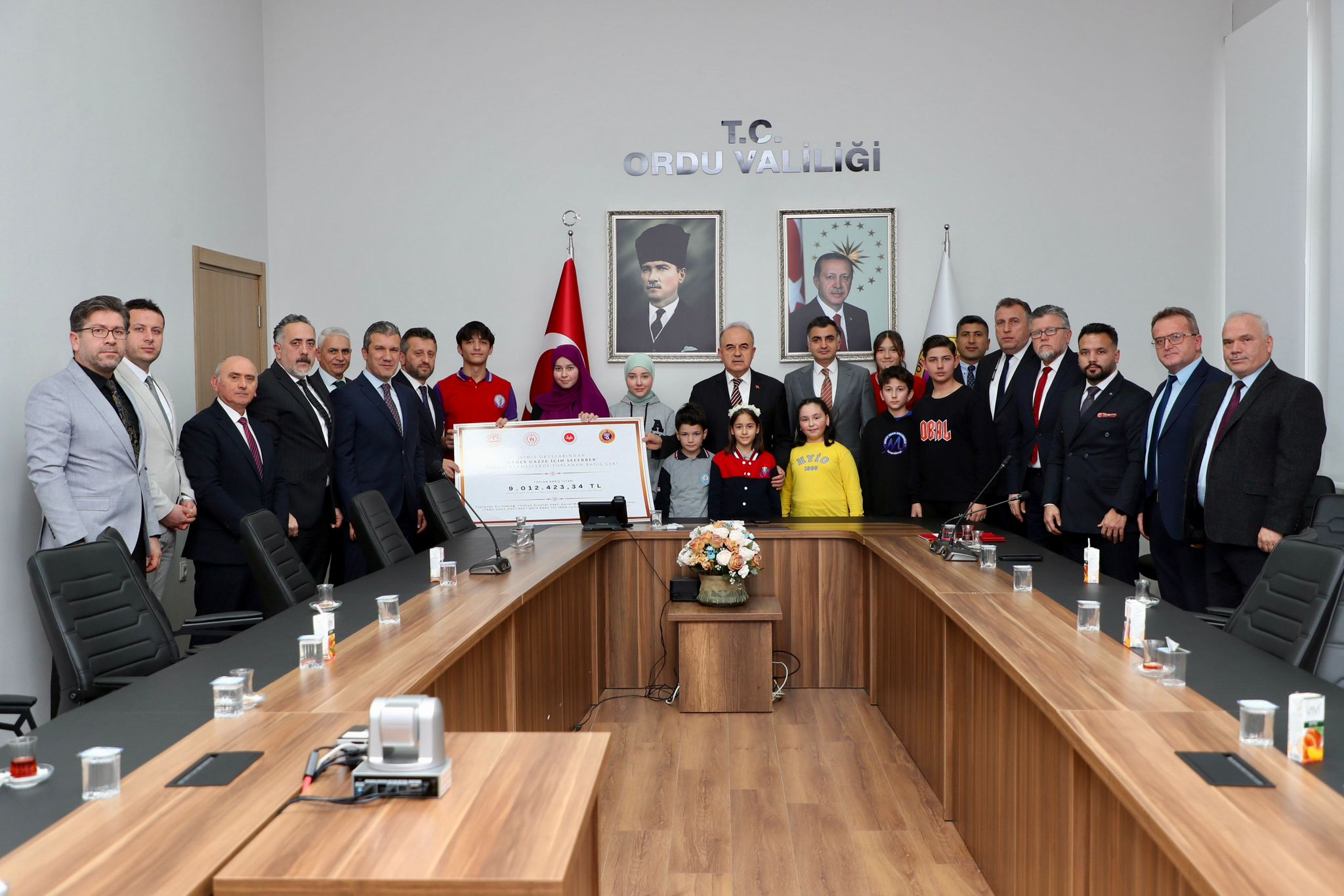 ÇEDES PROJESİ KAPSAMINDA GAZZE İÇİN YARDIM TOPLANDI