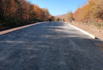 AKKUŞ SALMAN’A BETON YOL