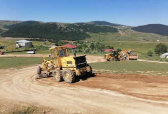 BÜYÜKŞEHİR YAYLA YOLLARINI ONARIYOR