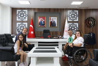 ÇAĞLA BAŞ’TAN GENÇ’E ZİYARET