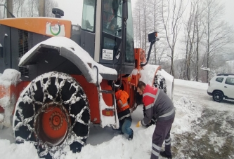 İŞ BIRAKMAK YERİNE, YERİNDE ONARIYORLAR!