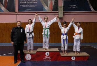 JUDO HEYECANI SONA ERDİ