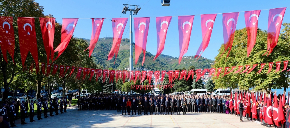 CUMHURİYET BAYRAMI KUTLAMALARI BAŞLADI