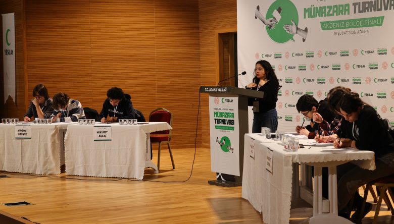 SAĞLIKLI YAŞAM BİLİNCİ MÜNAZARA İLE GÜÇLENİYOR