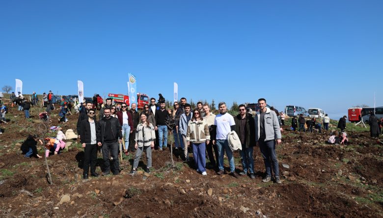 YEDAŞ, YÜZLERCE FİDANI TOPRAKLA BULUŞTURDU