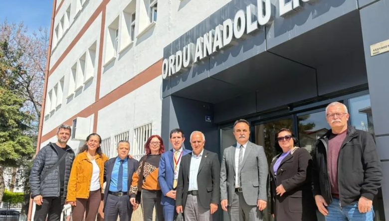 EĞİTİM SEN GENEL BAŞKANI KEMAL IRMAK’TAN ORDU ANADOLU LİSESİ’NE ZİYARET