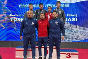 4 SİKLETTE 4 MADALYA