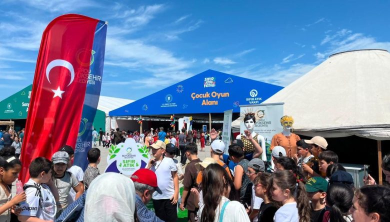OBB SIFIR ATIK FESTİVALİ'NİN GÖZDESİ OLDU