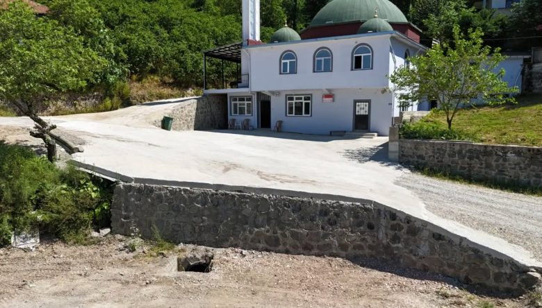 KURTULUŞ CAMİİ YENİ YÜZÜNE KAVUŞTU