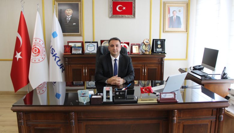 GENÇ GAZETECİLERE MAAŞLI EĞİTİM İMKÂNI   