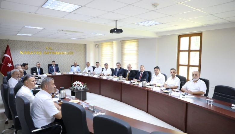 YENİ DÖNEM İÇİN TOPLANDILAR